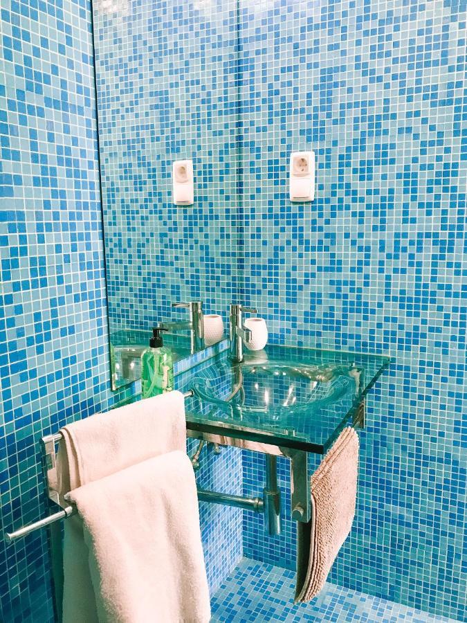 7rios Quarto em Acomodações Particulares *